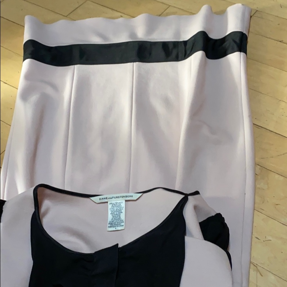 DVF wool and spandex pink dress with black 6 - Picture 5 of 6
